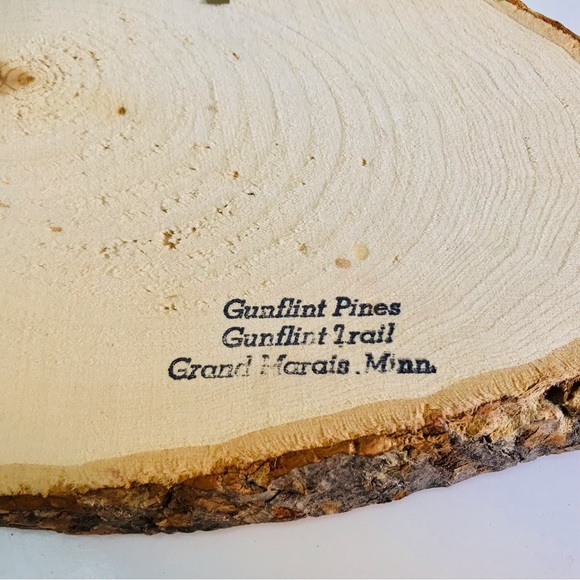 Vintage WM Otto Print on Wood “Love Finds A Way” - Picture 3 of 5